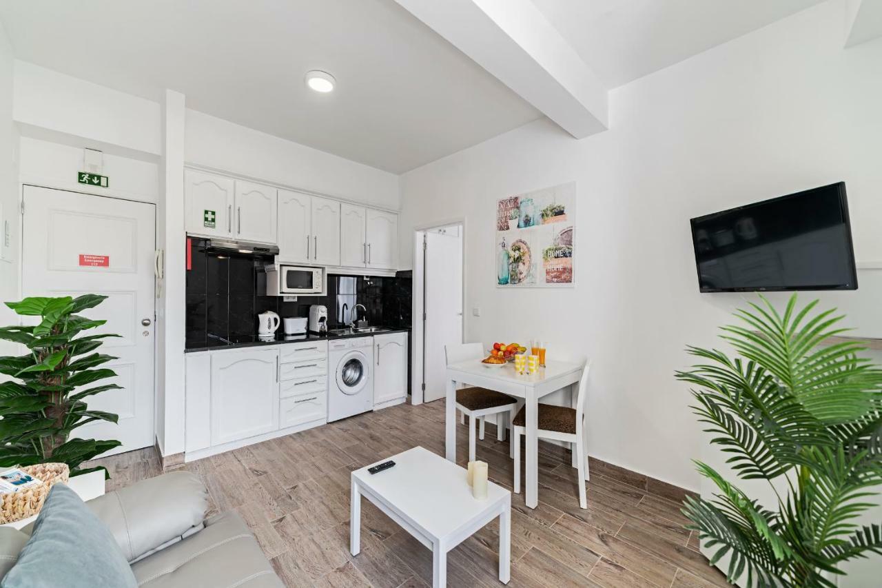 Funchal City Apartments ภายนอก รูปภาพ